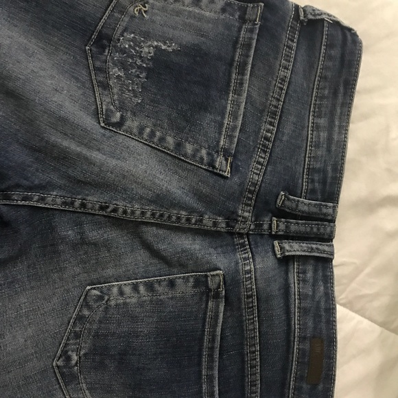 Jeans - Picture 2 of 4